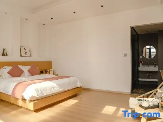 Standard Double room with sea view (full double bed)