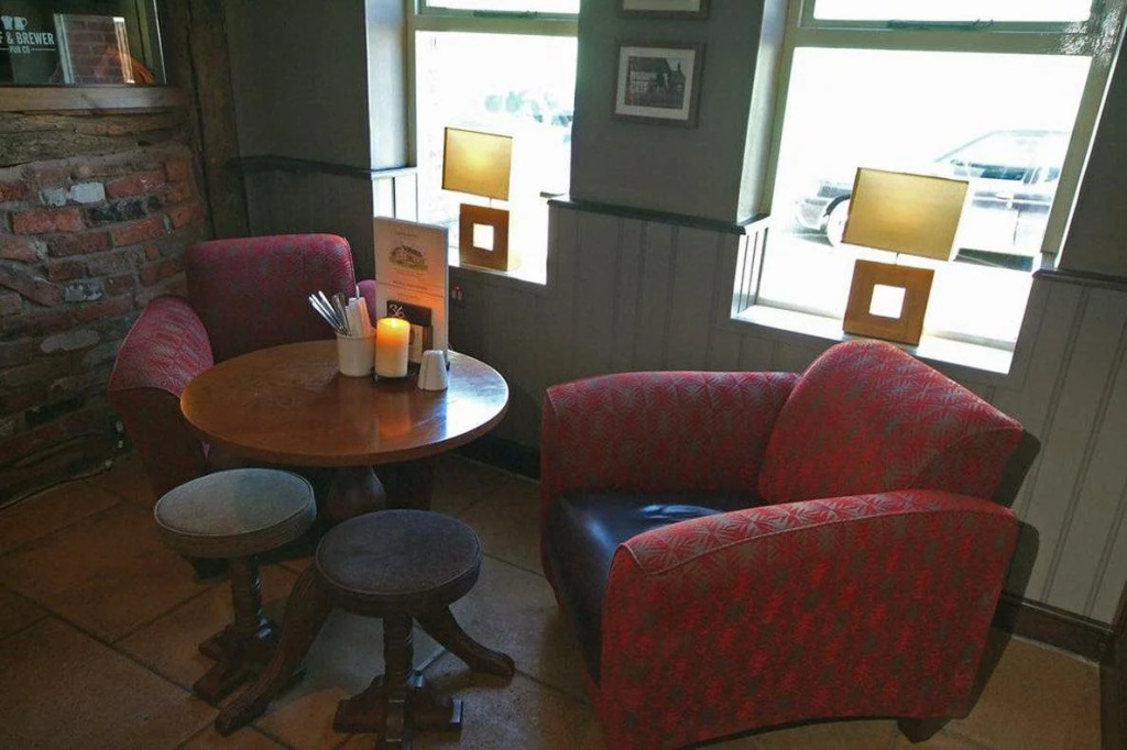 Castle Hotel - 5