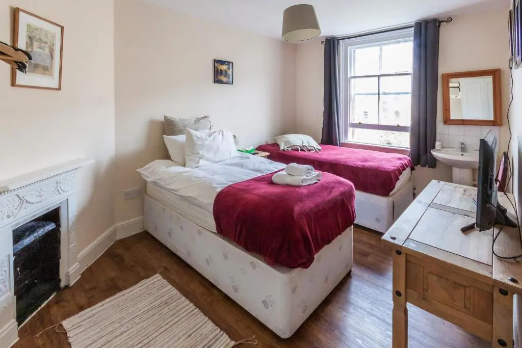 Bath Holiday Suites - Chambres