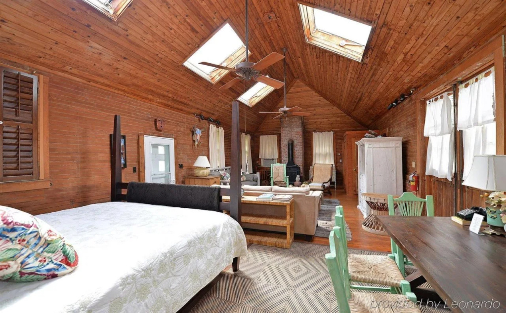 Latch Pop-Up Inn - Général
