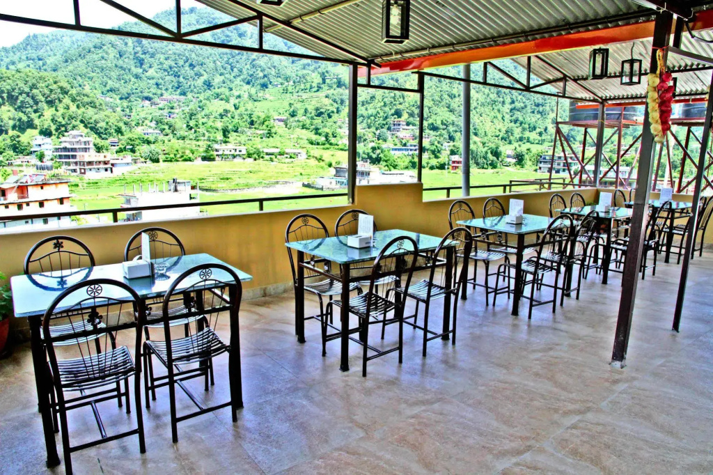 August Lake Resort - Général
