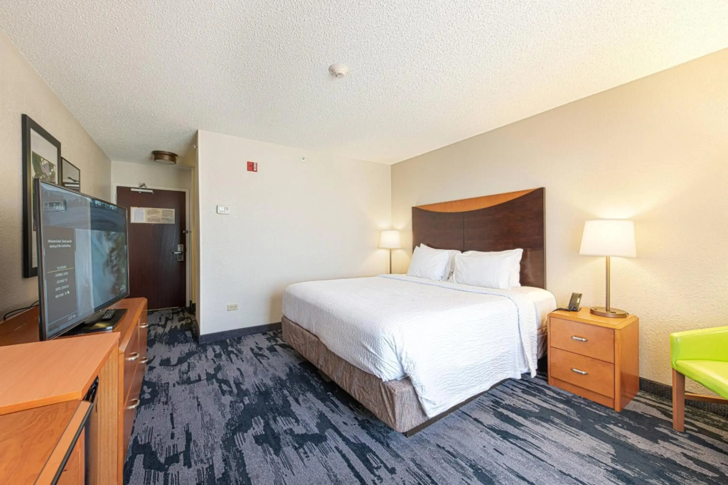 Fairfield Inn & Suites by Marriott Chicago Naperville - фото 4