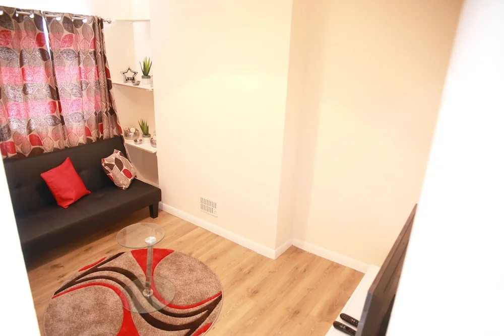 Canning Town Cozy one Bedroom Apartment