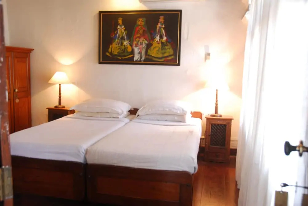 The Old Courtyard Hotel - Chambres