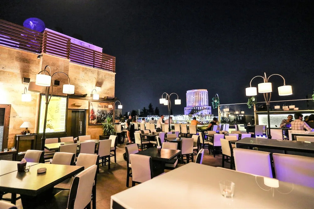 Hotel photo 18