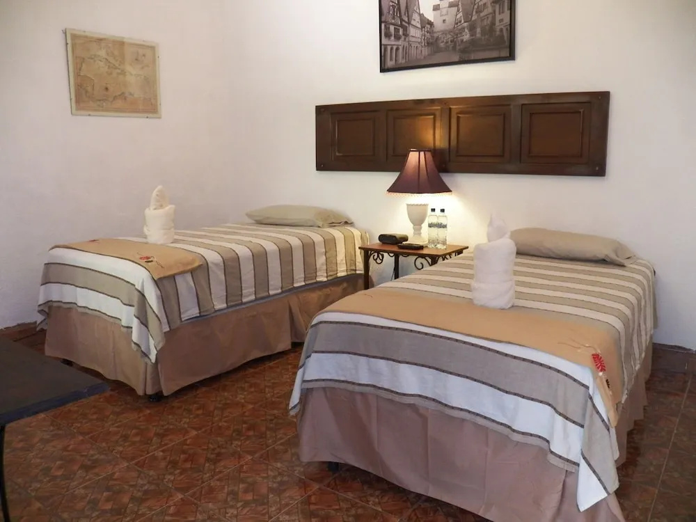 Hotel Ciudad Condal - Chambres