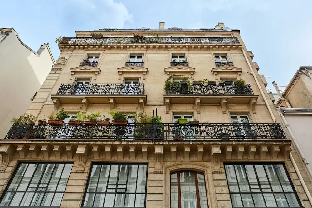 Magnificent Apartment With AC - Center of Paris