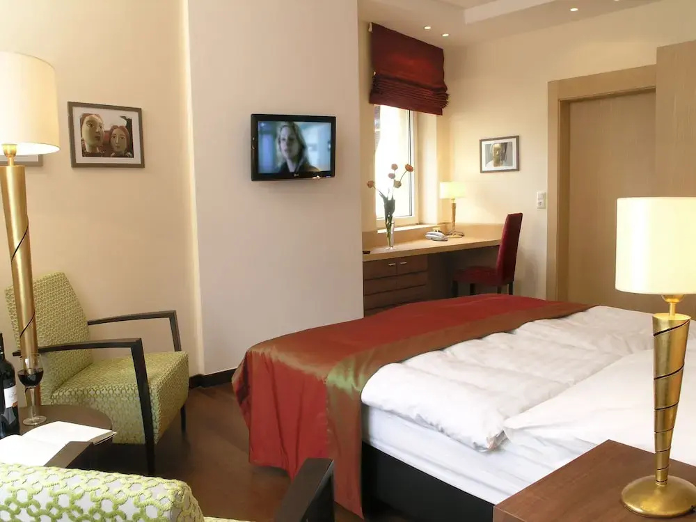 Hotel photo 4