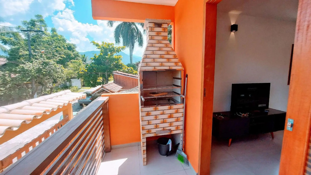 Mamanguá - Flat com Piscina, 50mts da praia, cozinha gourmet, churrasqueira privativa, ar con, WiFi, netflix, garagem
