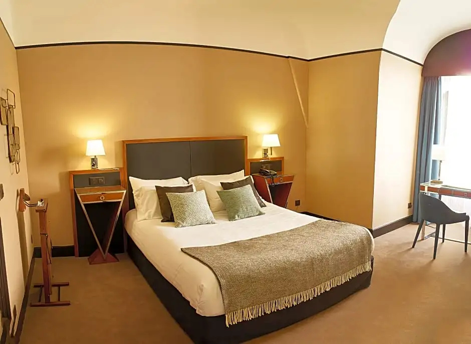 Hotel Carlton - Chambres