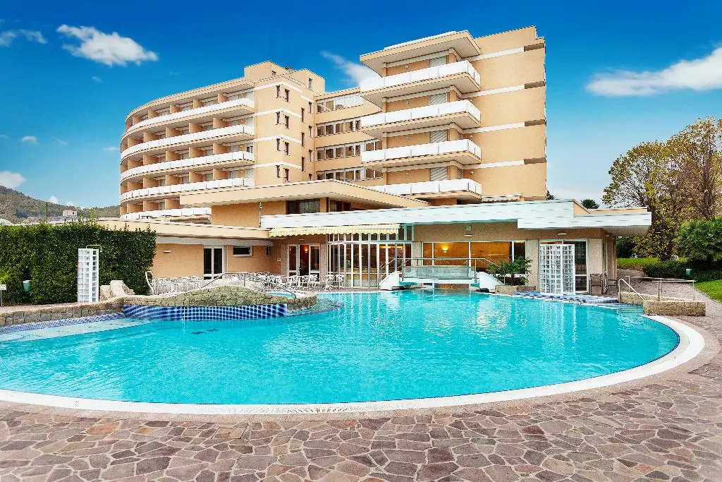 Hotel photo 15