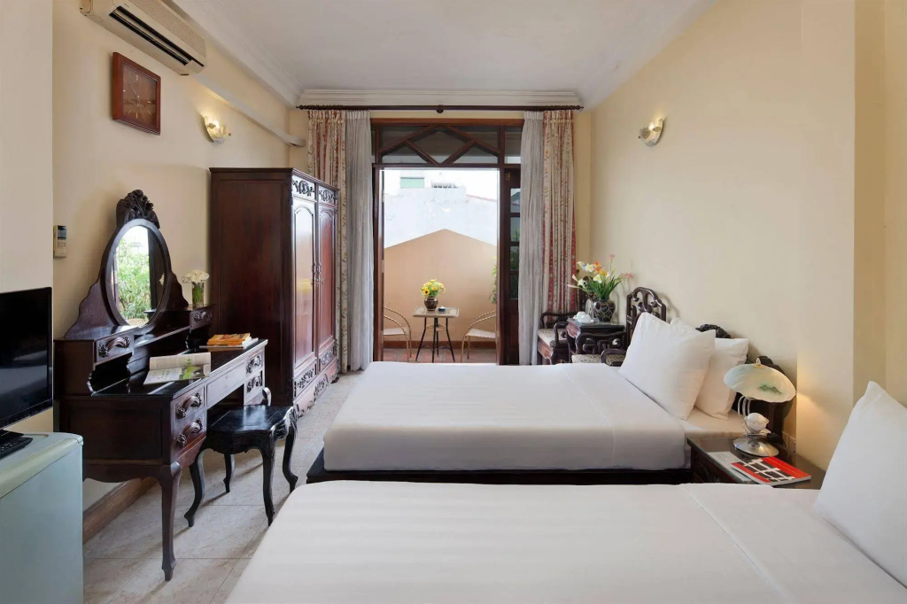 Lucky Hotel - Général
