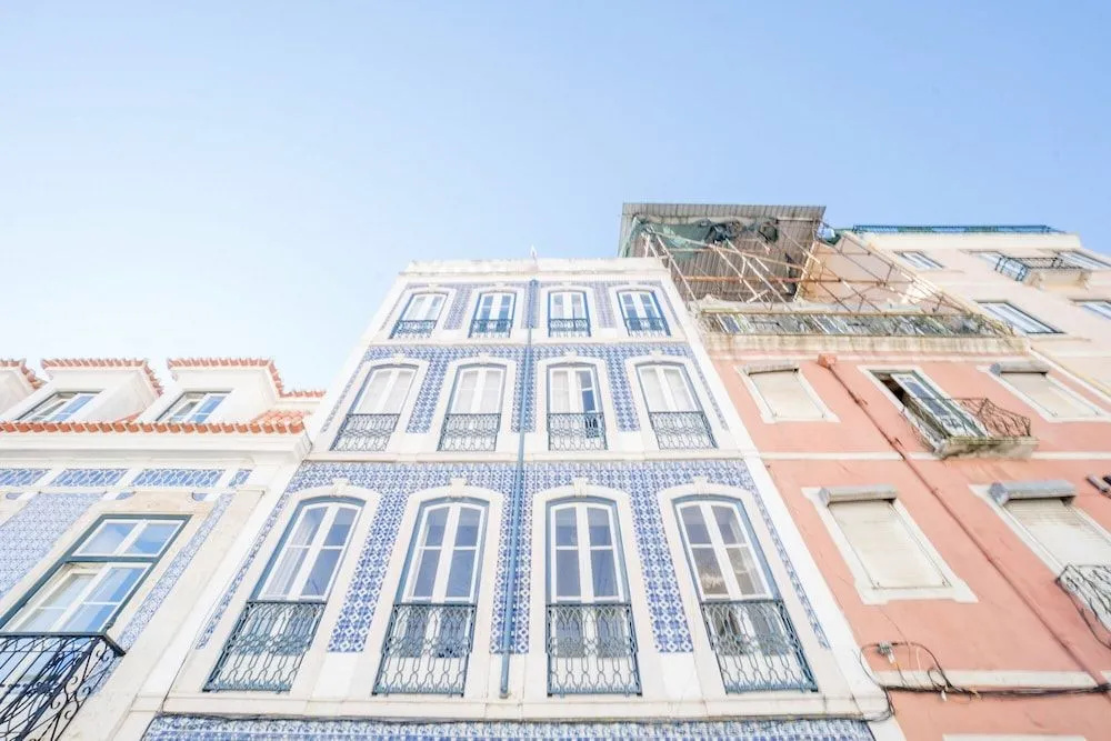 An Ecletic Apartment in Lisbon