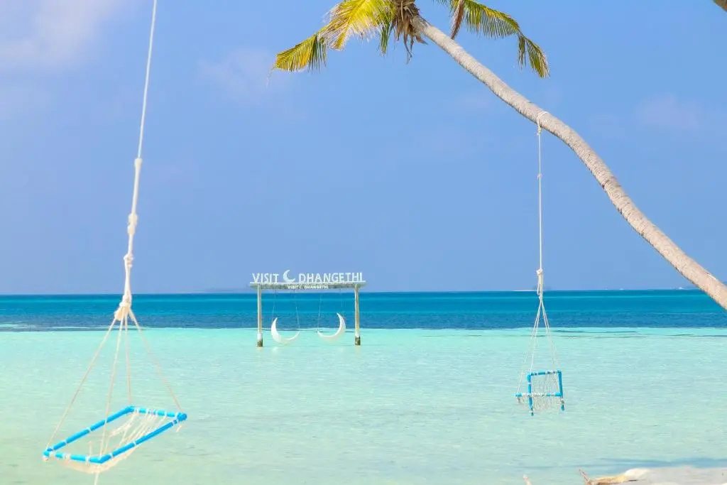 Beach & Waterfront