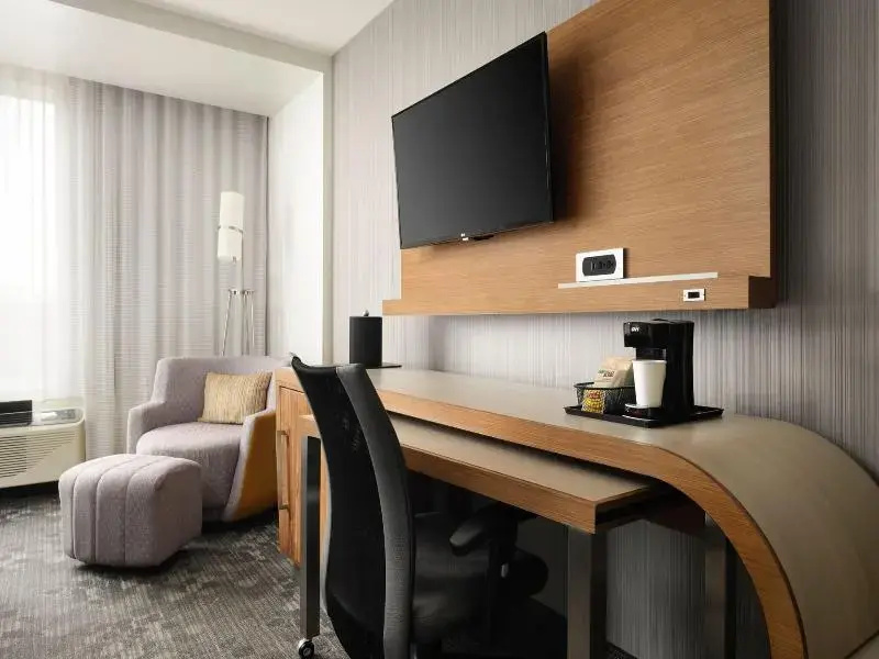 Courtyard by Marriott Erie Bayfront - Chambres