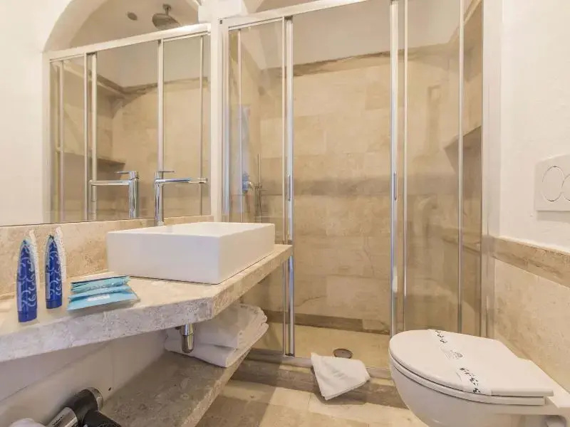Club Hotel Baja Sardinia - Chambres