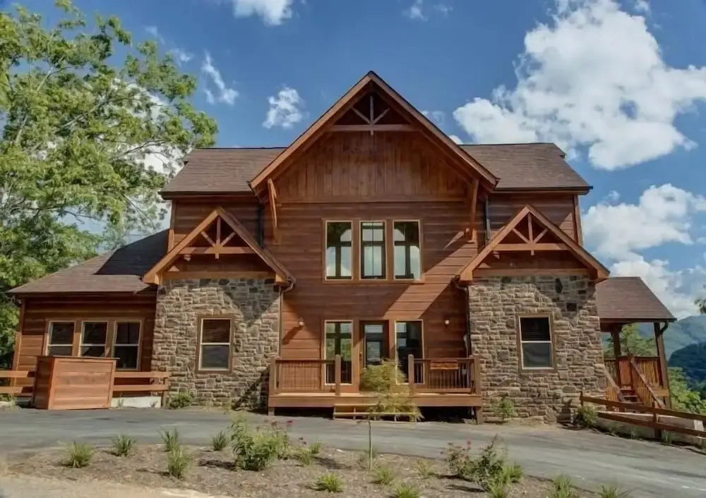 Bare Fu't Chateau 4 Bedrooms 4 Bathrooms Home