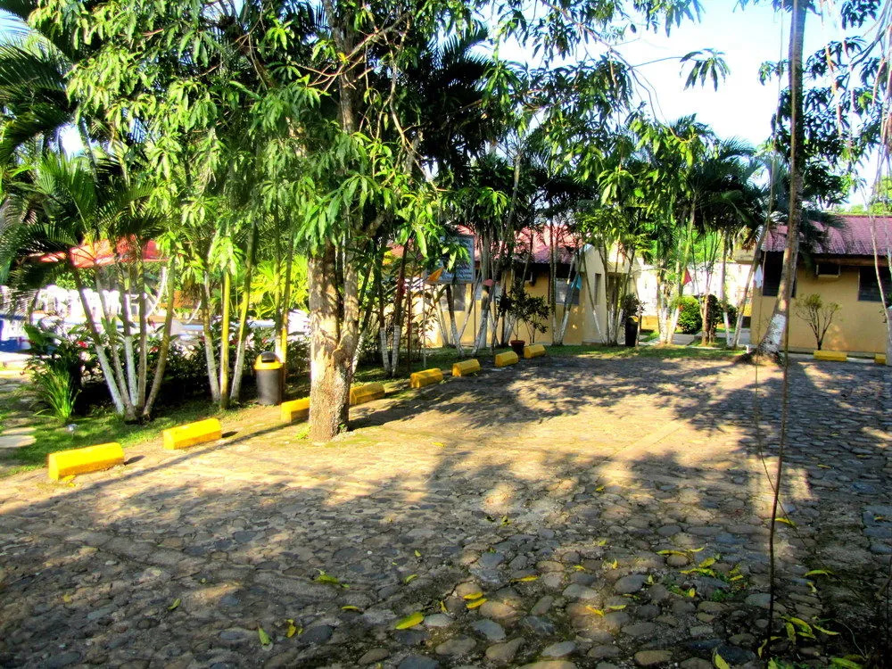 Hotel Chang Gri La
