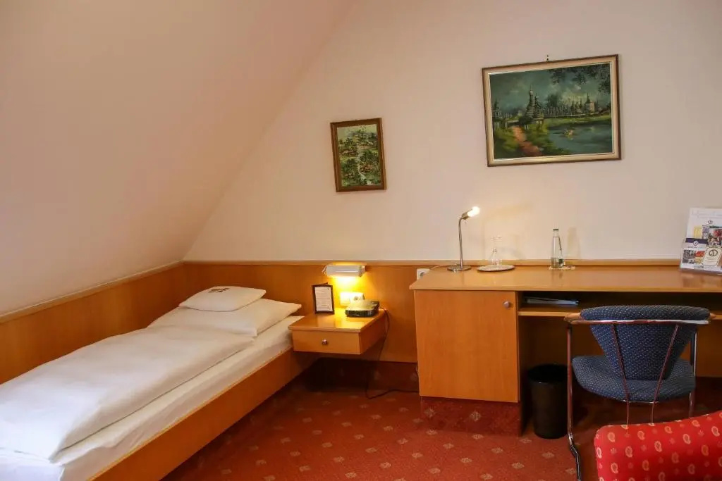 Landwehr-Bräu Hotel - Chambres