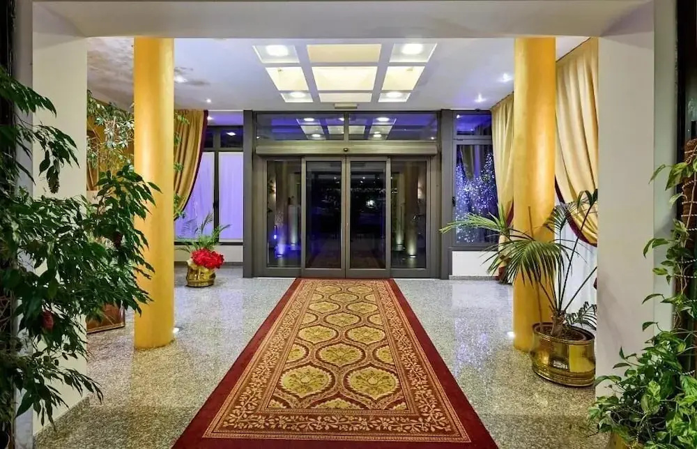 Hotel photo 15