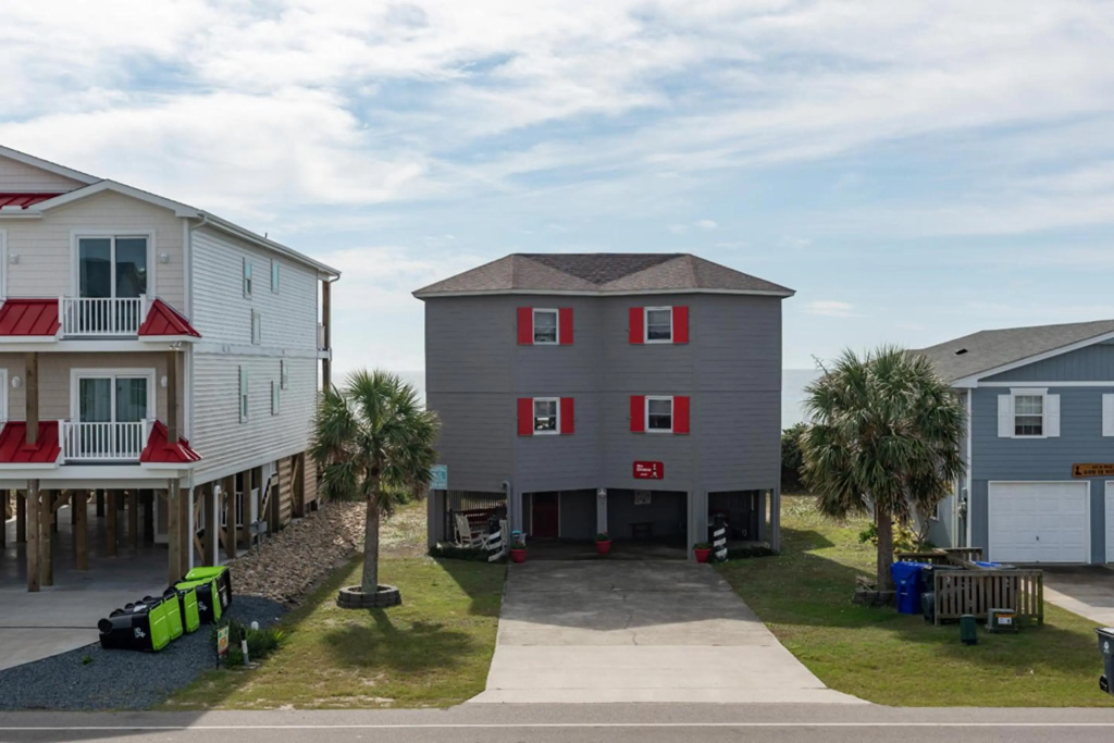 The Surf Shack by Oak Island Accommodations