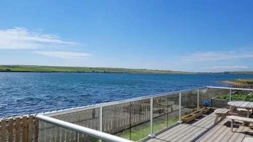 Beach & Waterfront