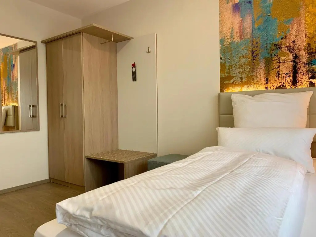 Standard Single room with balcony