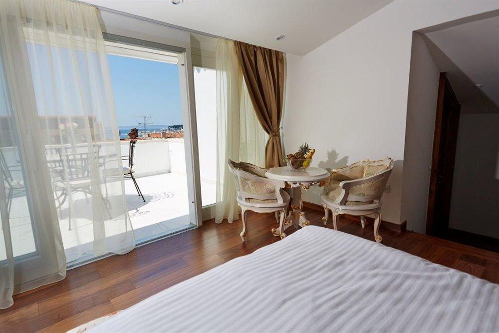 Hotel Diocletian by null