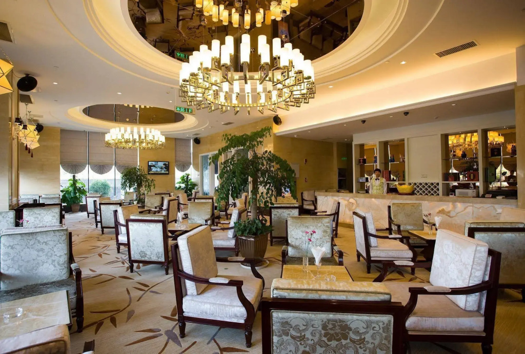 Jinlu International Hotel - фото 11