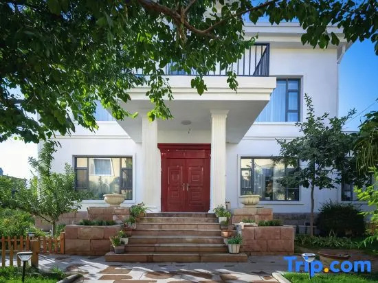 Yining Yishe Yijie Homestay