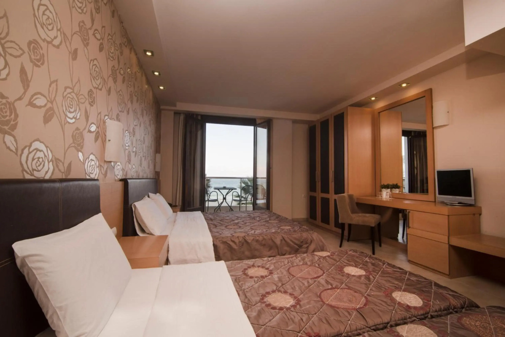 Mistral Seaside Hotel - Général