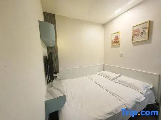 Economy Double room (full double bed)