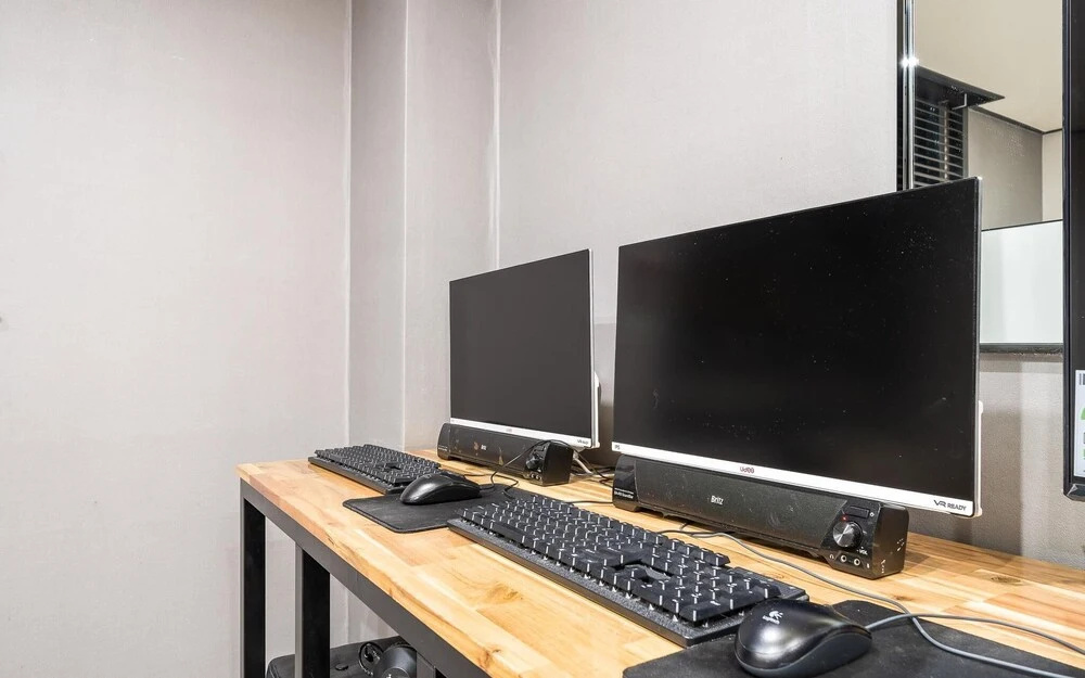 Business Centre