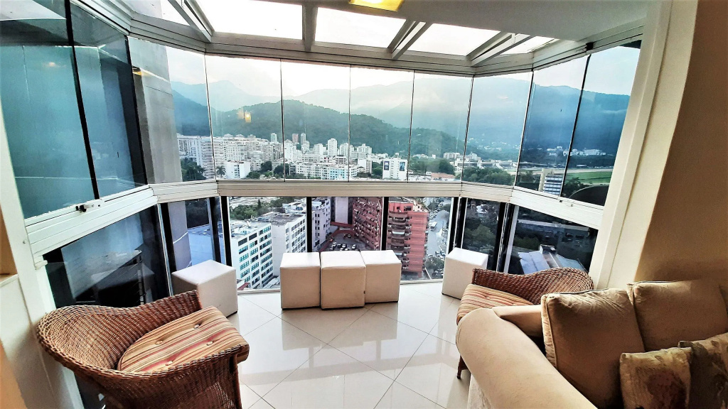Balcony & Terrace