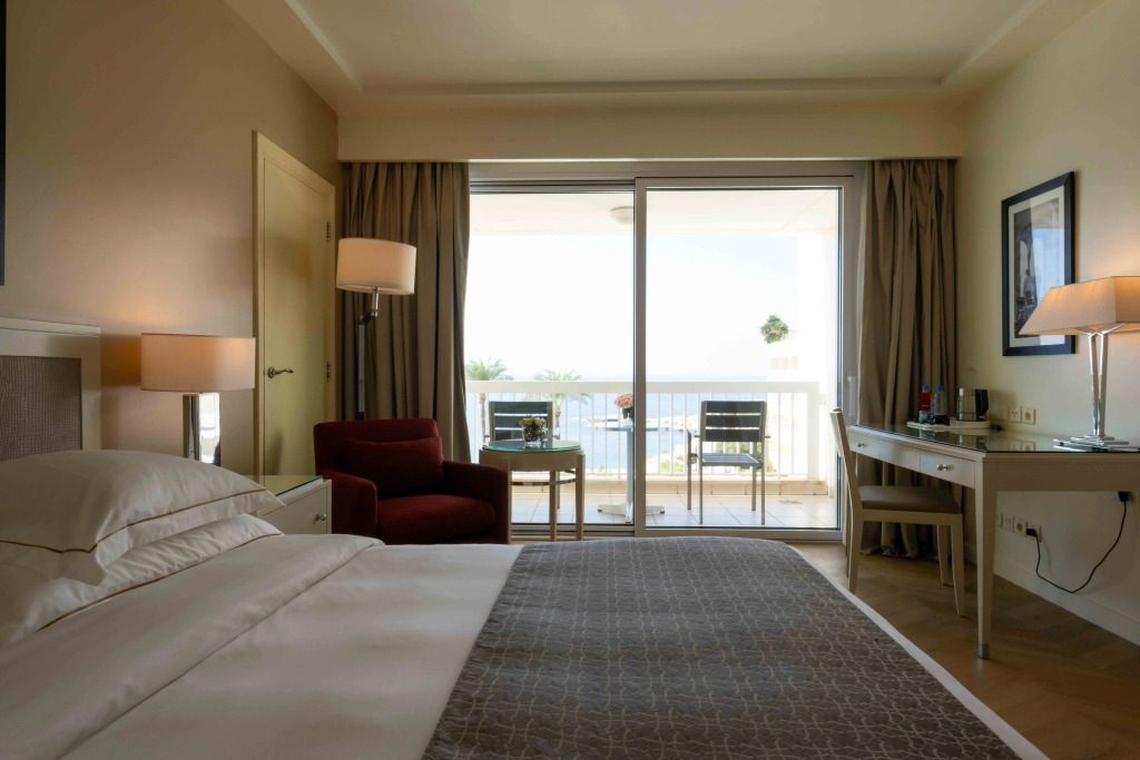 Mövenpick Hotel Beirut - фото 4