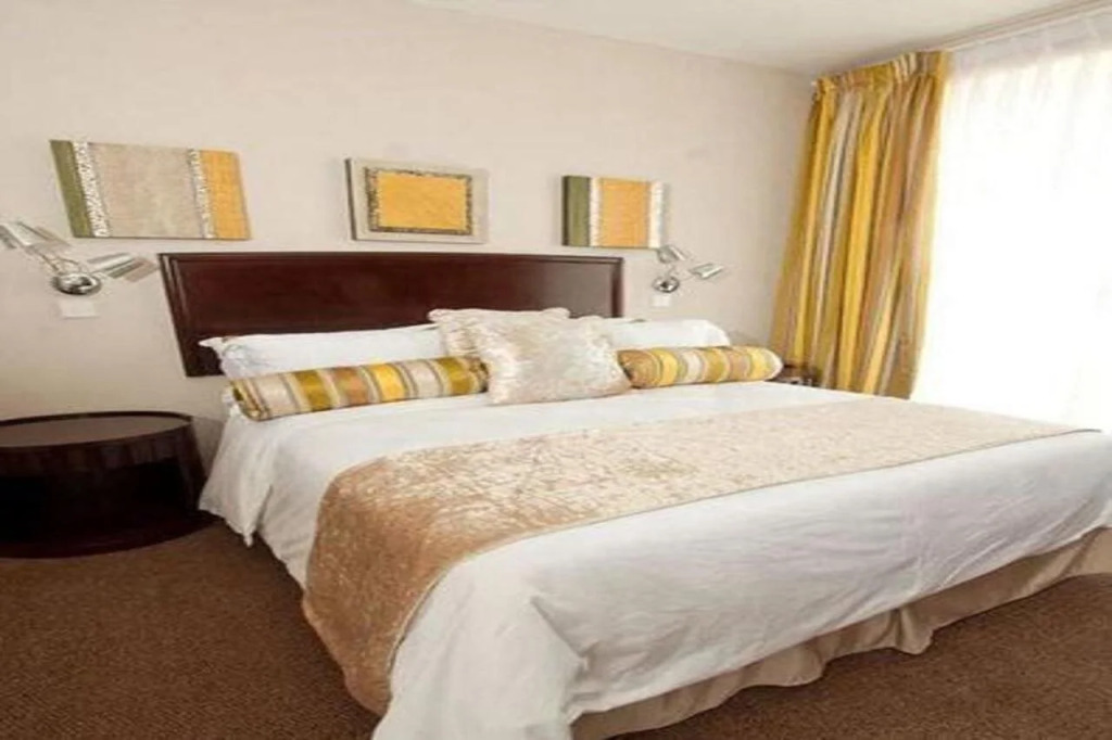 Tlotlo Hotel and Conference Center — фото 2