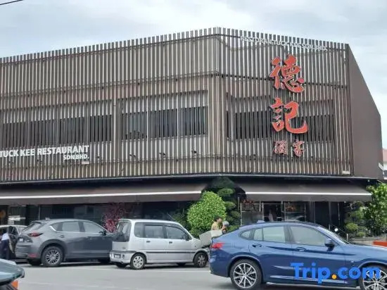 Ipoh Homestay Vacation 12 Pax 4 Bedroom for Delicious Food