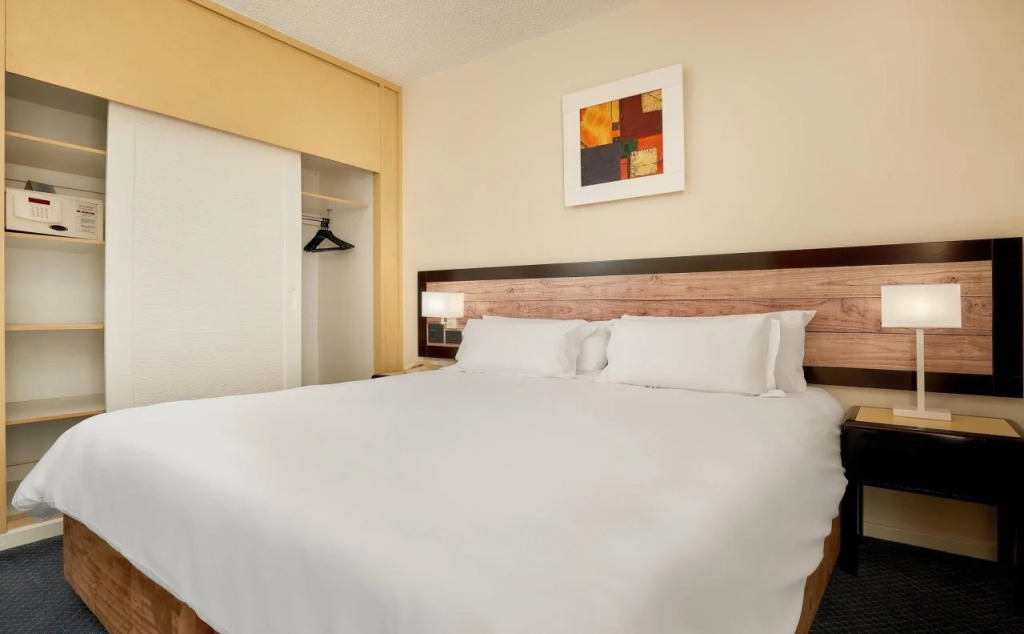 The Parktonian All Suite Hotel - фото 7