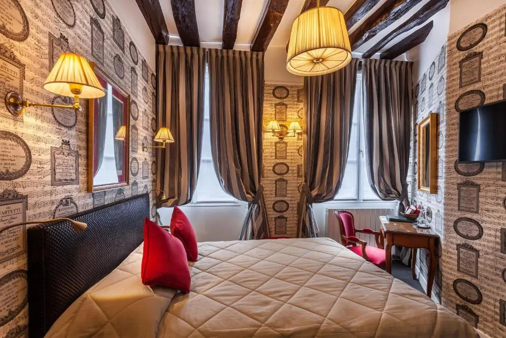 Grand Hôtel de L'Univers - Chambres