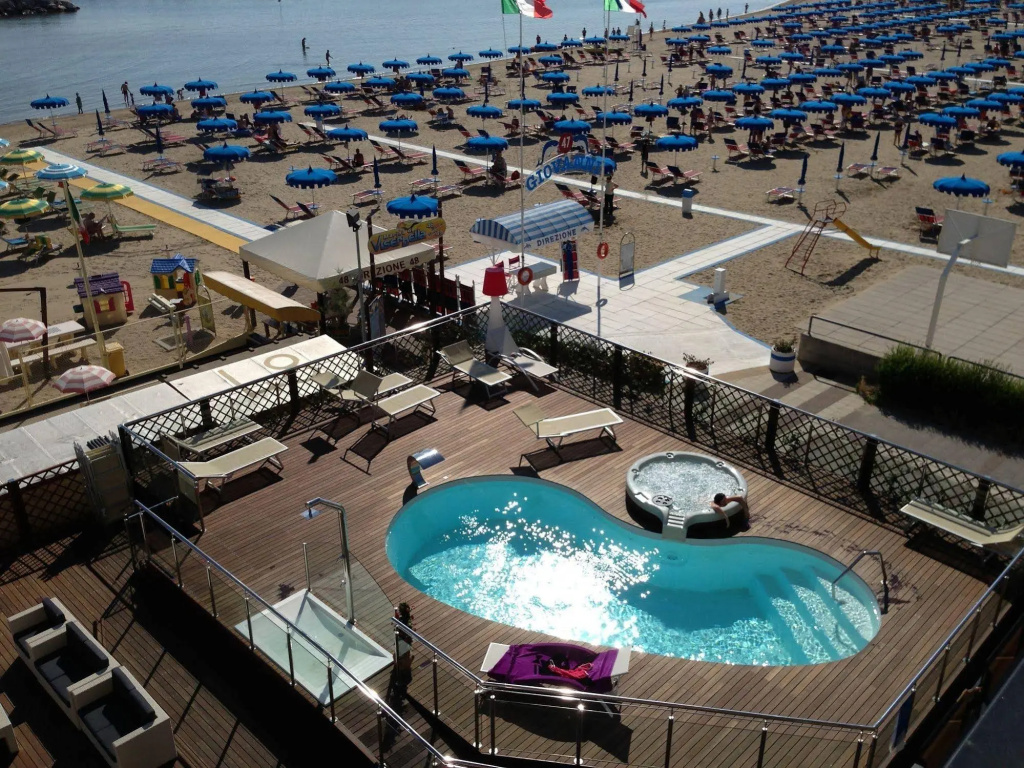 Hotel photo 15