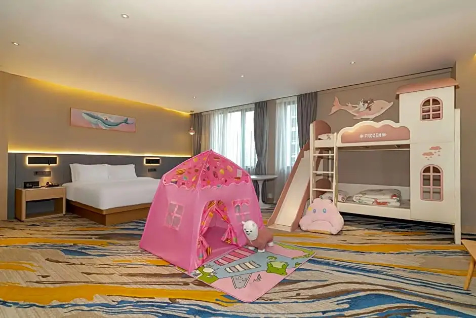 Hilton Garden Inn Foshan — 1