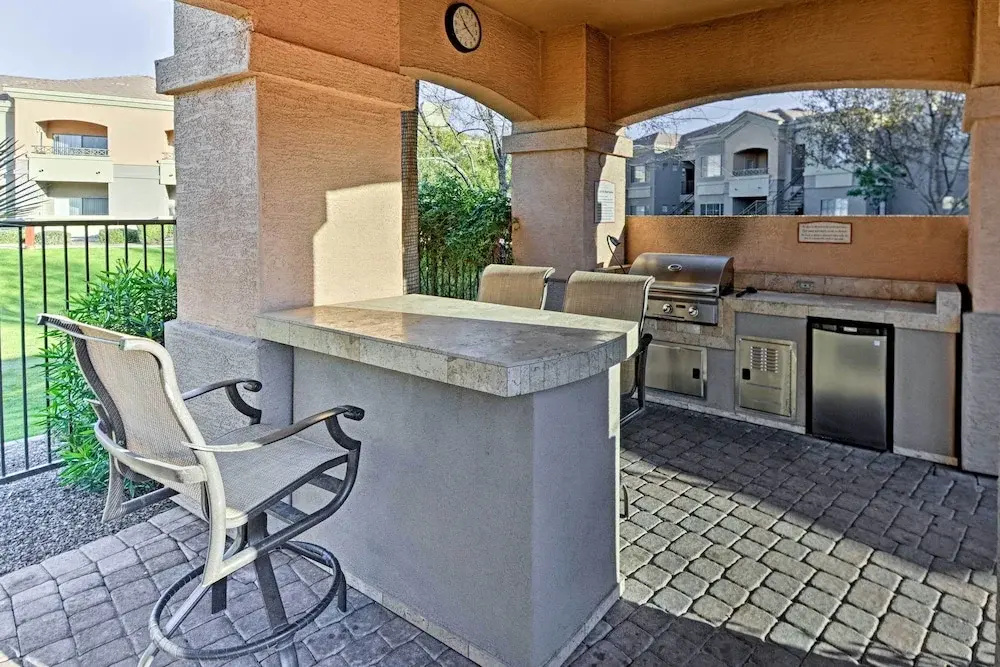 Cactus League Crash Pad! Gilbert Condo w/ Perks!