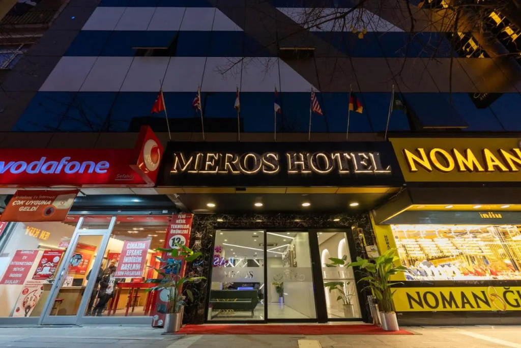 Meros Hotel — фото