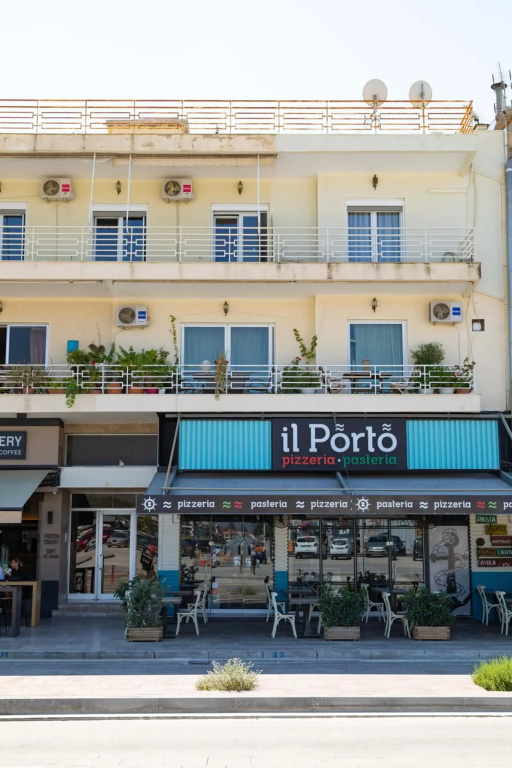 Stork House family Nafplio