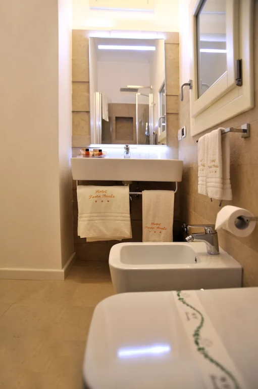 Hotel Porta Reale - Chambres