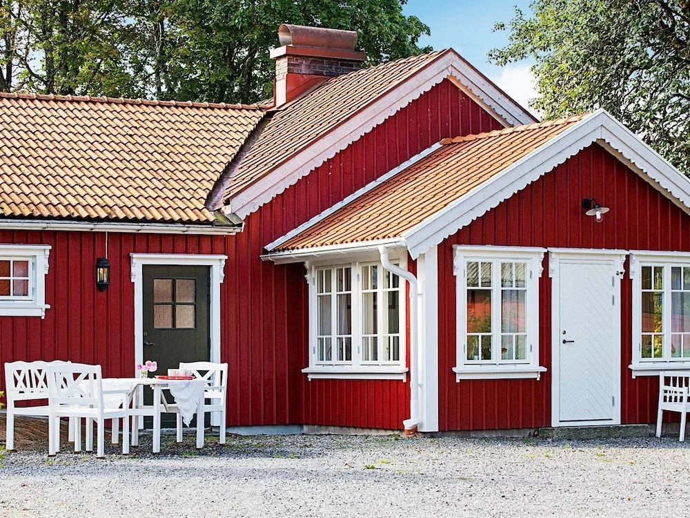 7 Person Holiday Home in Bullaren