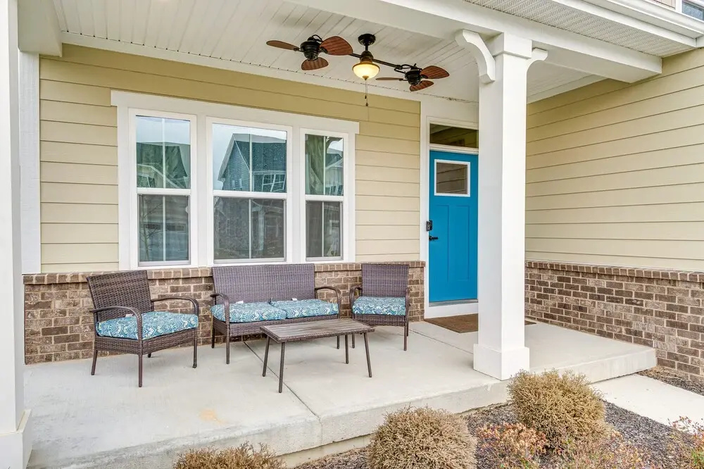 Bright Plainfield Home ~ 14 Mi to Indianapolis!