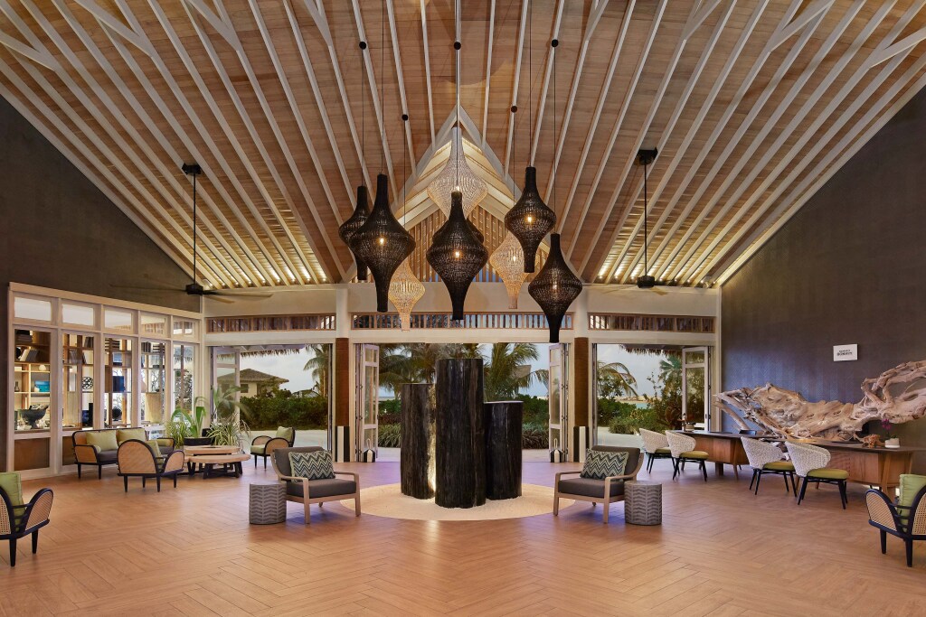 Le Meridien Maldives Resort & Spa
