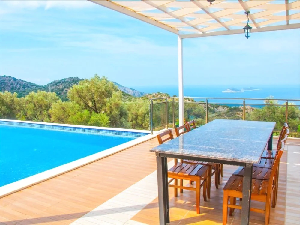 Akdeniz Villa by rezervasyonyap