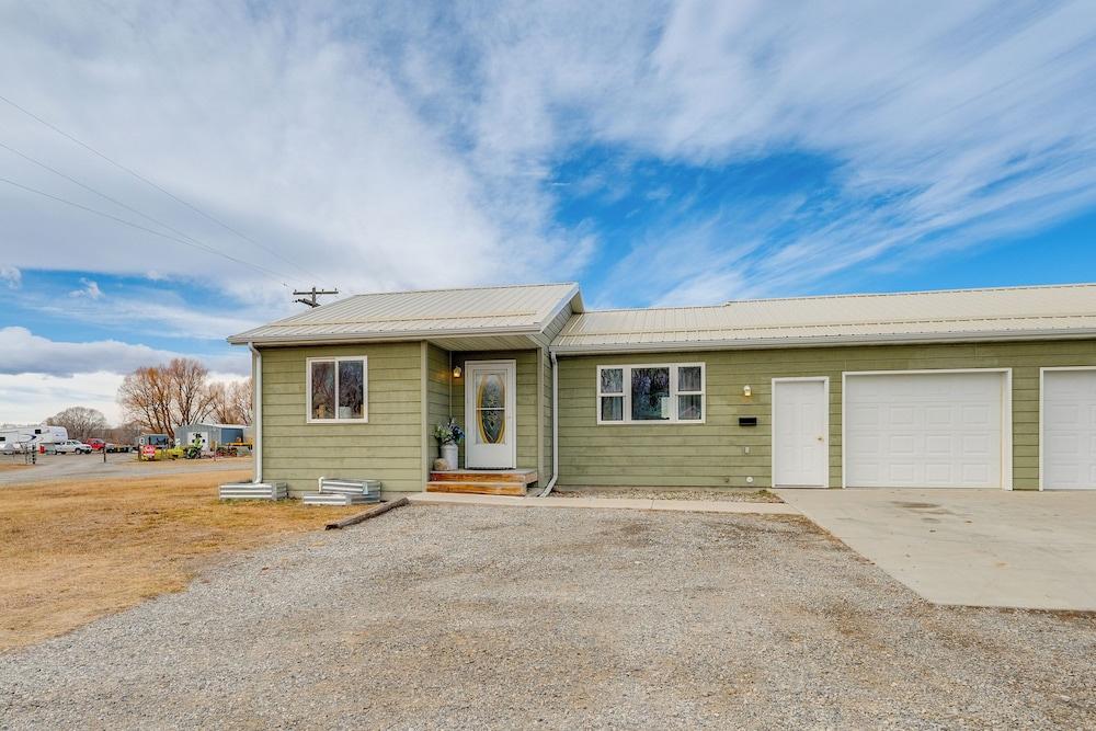 Hike, Fish & Golf! Pet-friendly Home in Choteau